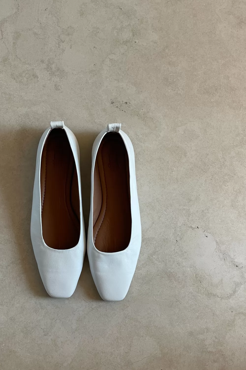 Twist & Tango Shoes^Alda Ballerina White